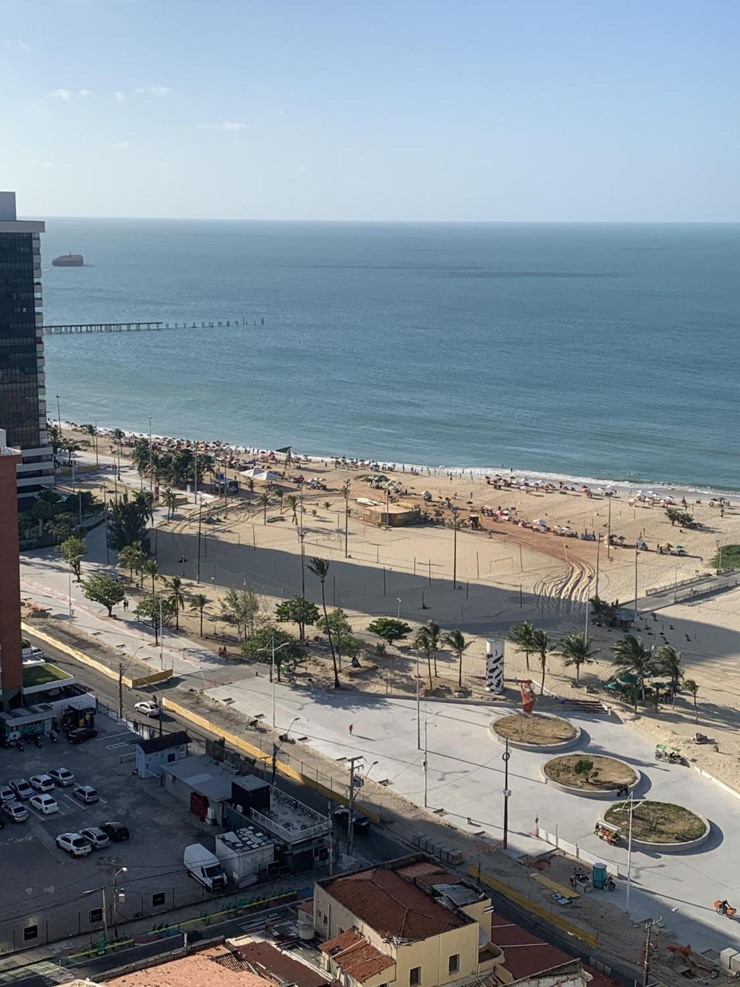 Flat Praia De Iracema Vista Mar Fortaleza  Exterior photo